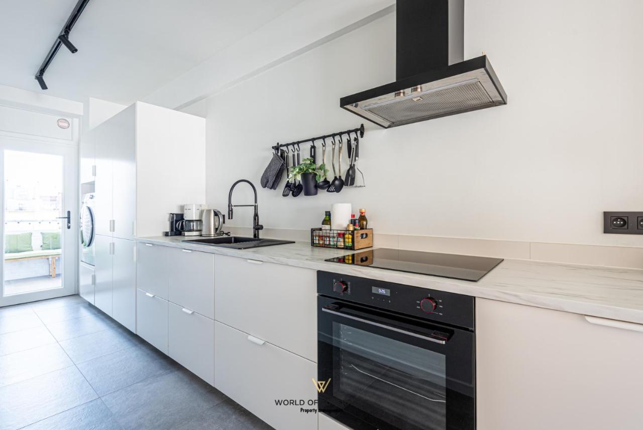 Luxurious Apartment Next To The Sea And City Centre With Free Parking Space Oostende Buitenkant foto