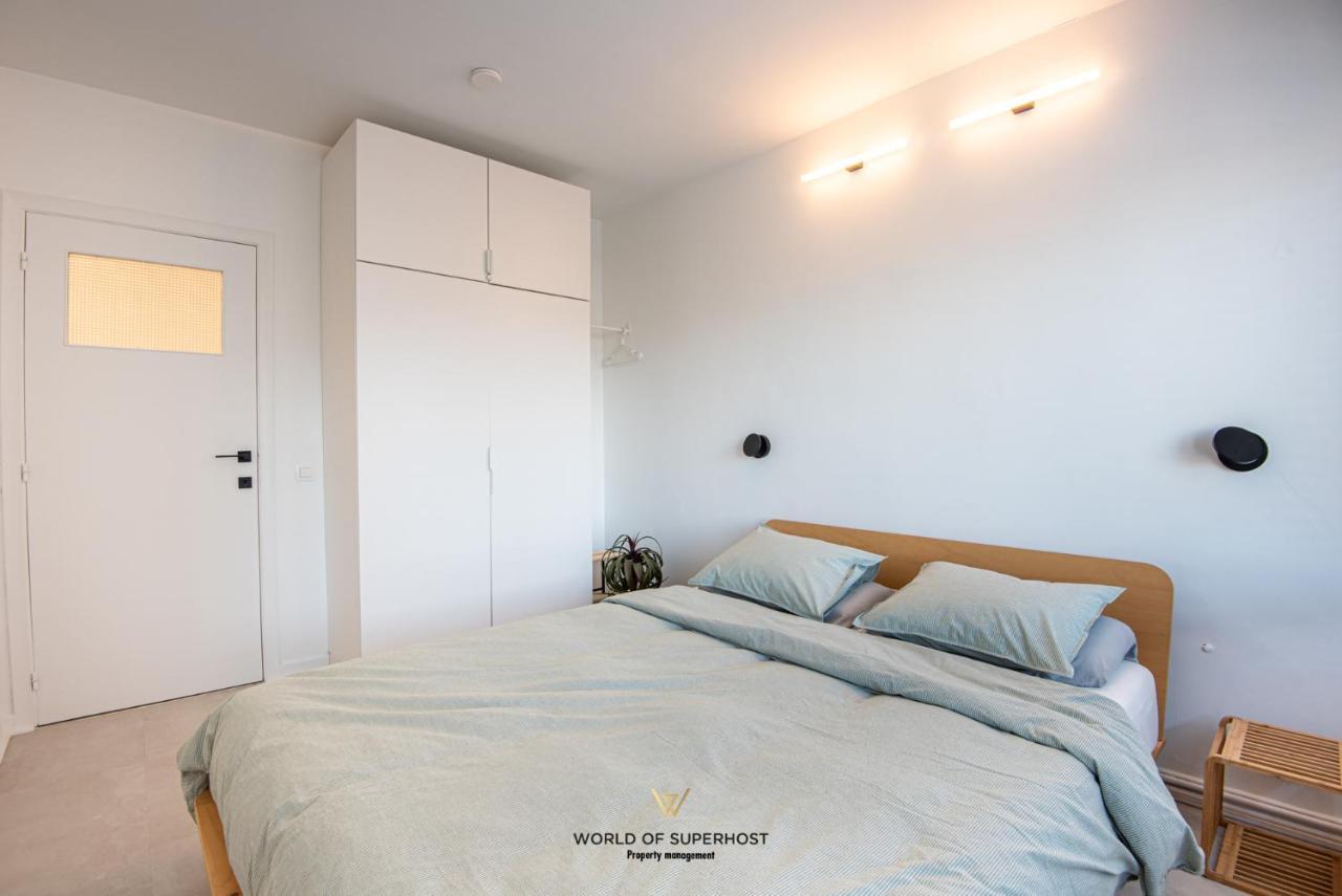 Luxurious Apartment Next To The Sea And City Centre With Free Parking Space Oostende Buitenkant foto